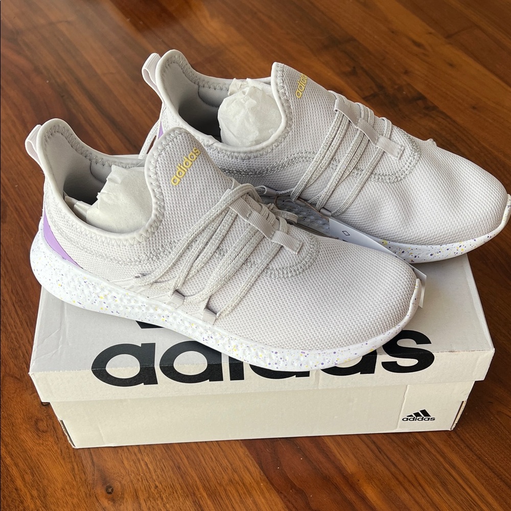 Brand New Adidas Running Shoe💜👟